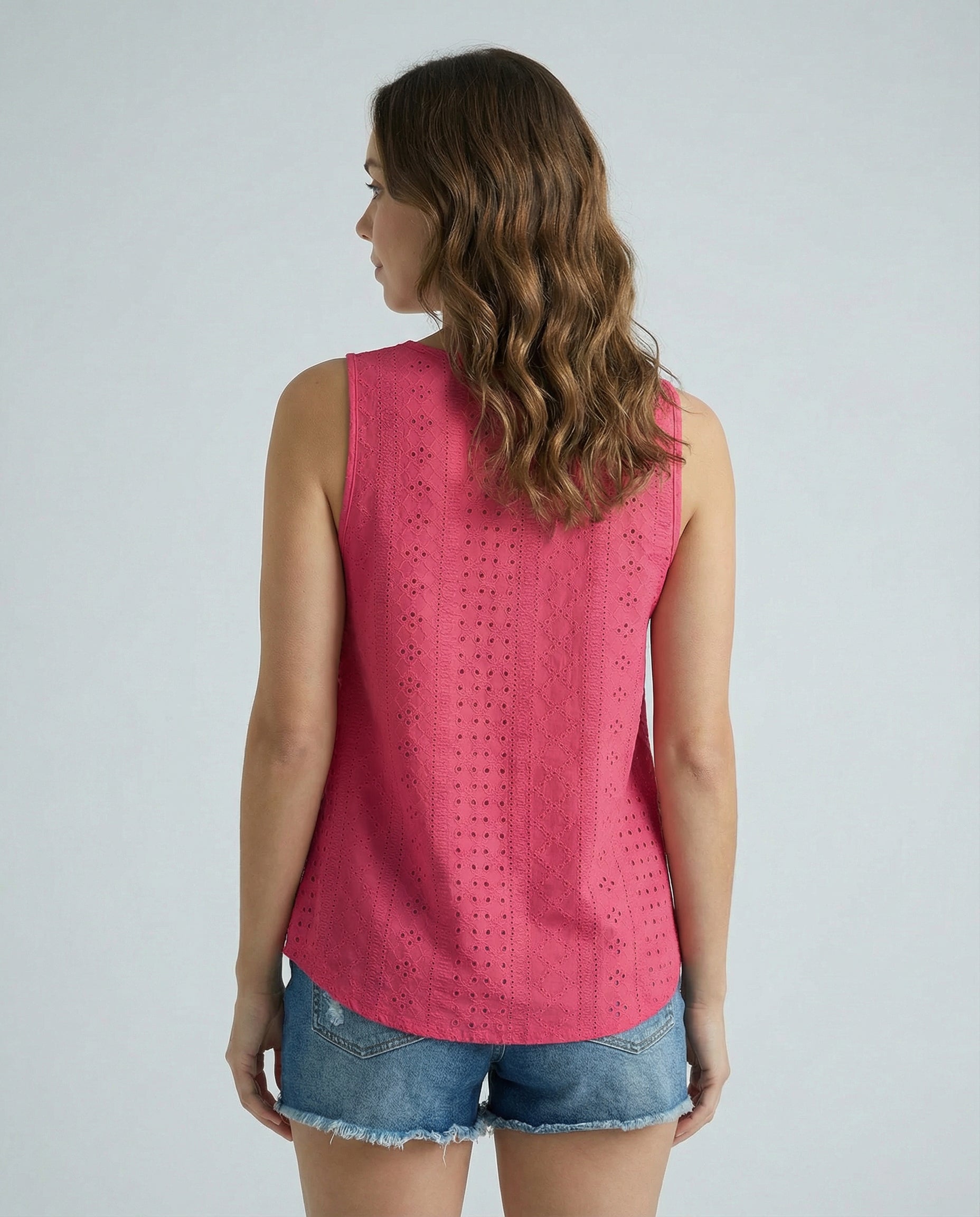 Isla Eyelet Scoop Tank