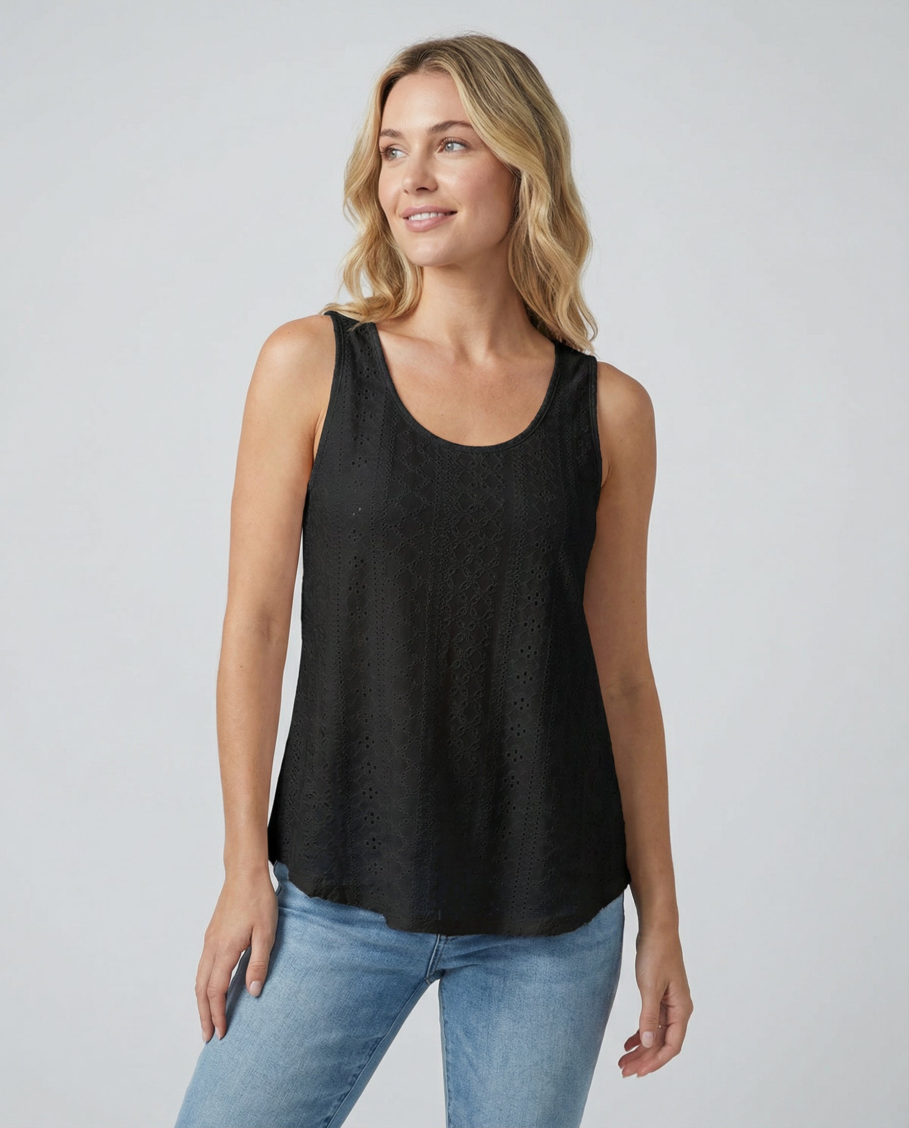 Isla Eyelet Scoop Tank