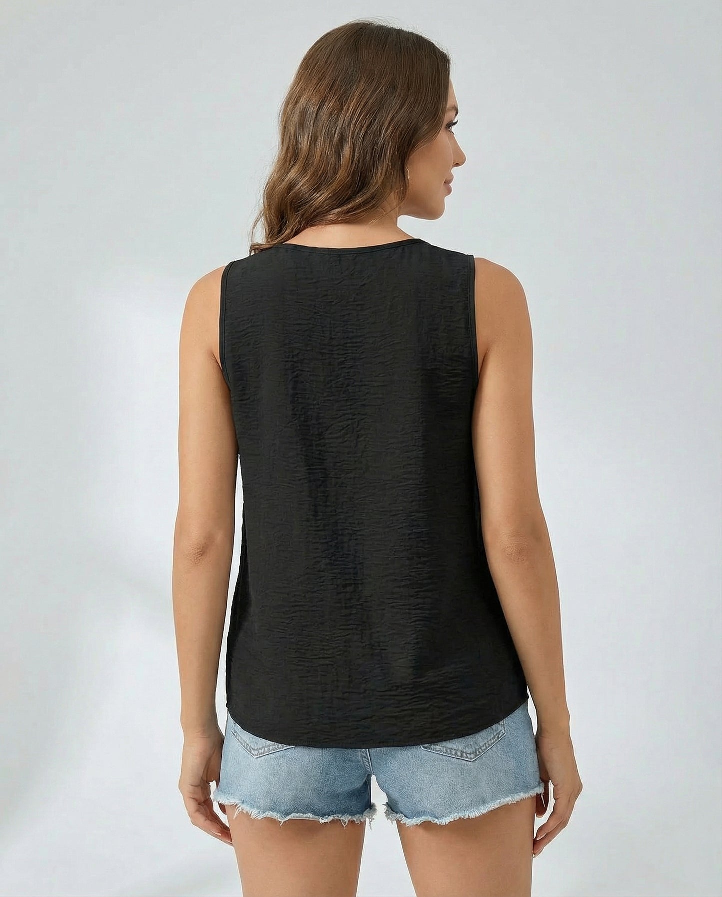 Marisol Curve V-Neck Tank