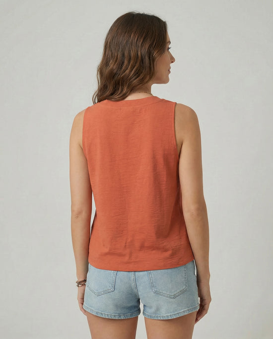 Marisol Curve V-Neck Tank