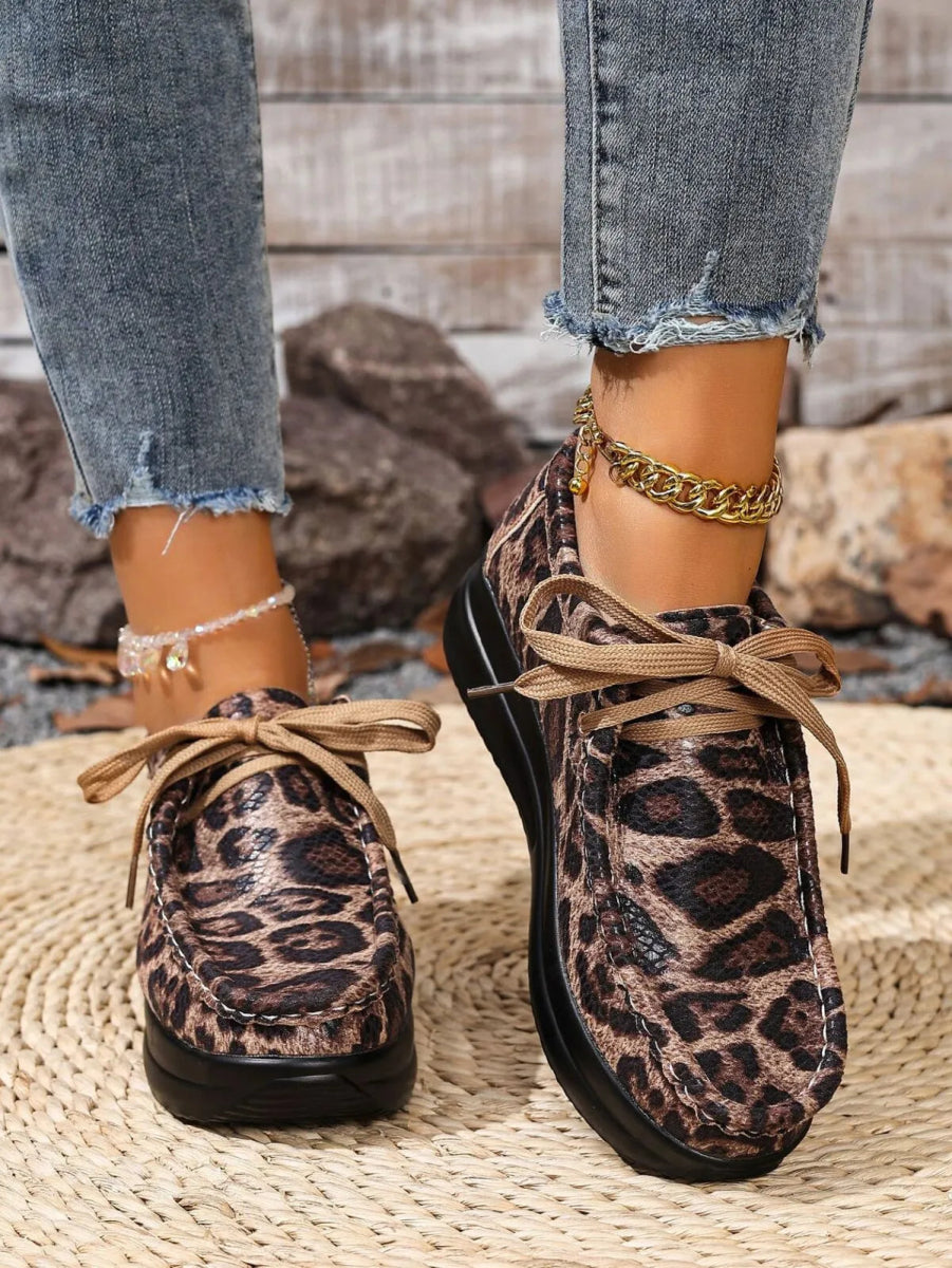 Leopard Round Toe Platform Loafers - CELIVINE