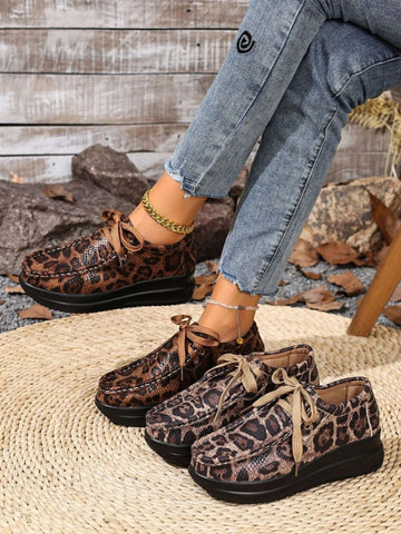 Leopard Round Toe Platform Loafers - CELIVINE