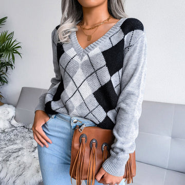 Geometric V - Neck Sweater - CELIVINE