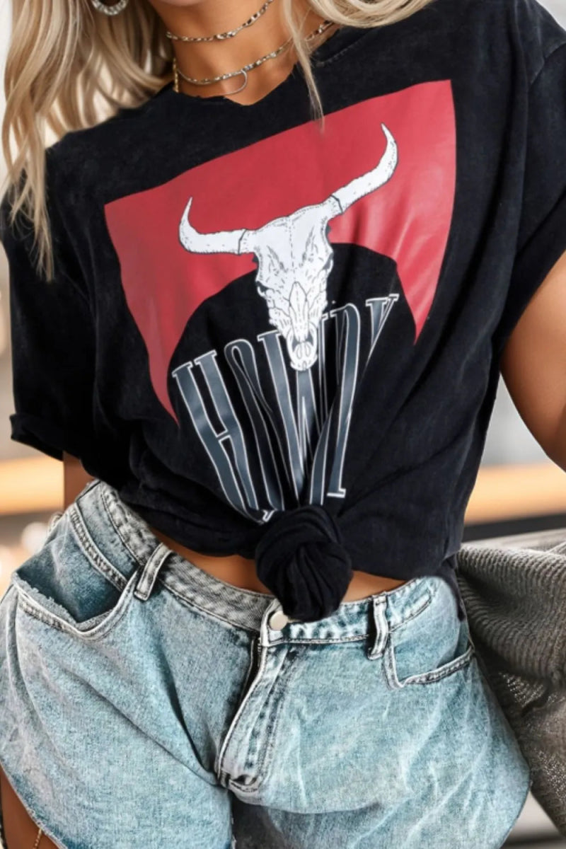 Western HOWDY Steer Head Print Side Slits Loose Fit T Shirt - CELIVINE