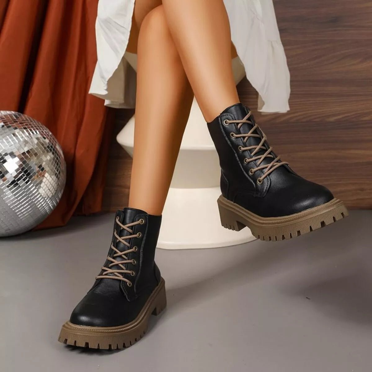 Lace Up Round Toe Boots - CELIVINE