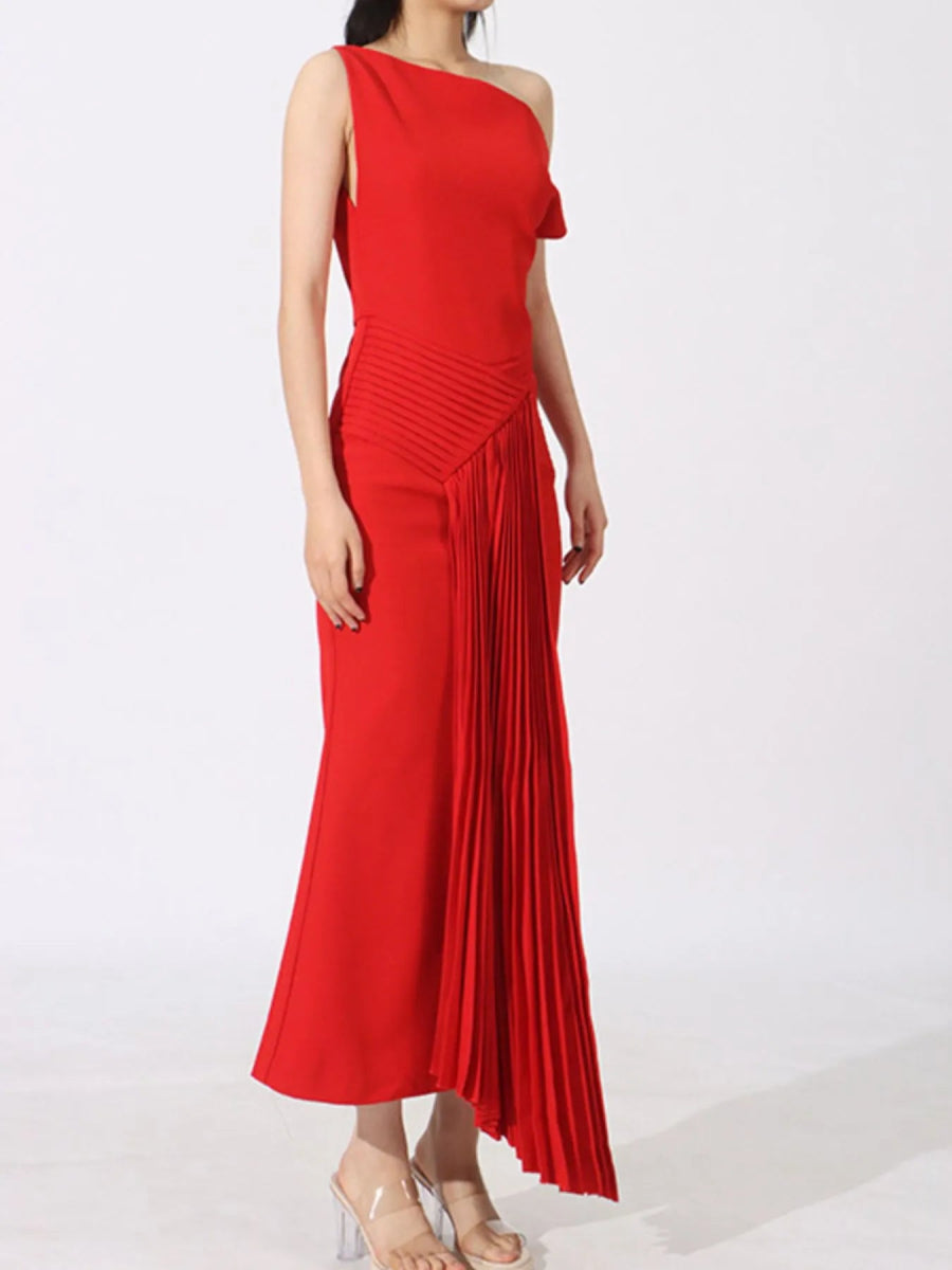 Single Shoulder Pleated Dress - CELIVINE